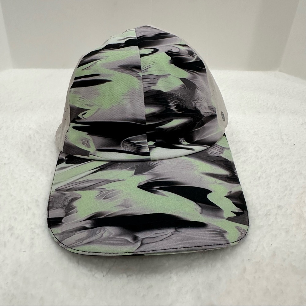 Lululemon Fast and Free Run Hat